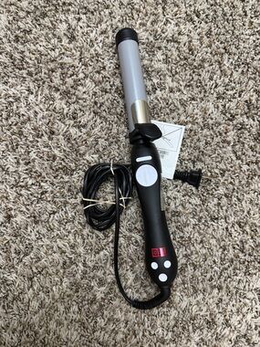 Beachwaver Co S1.25 Rotating Curling Iron Black Silver